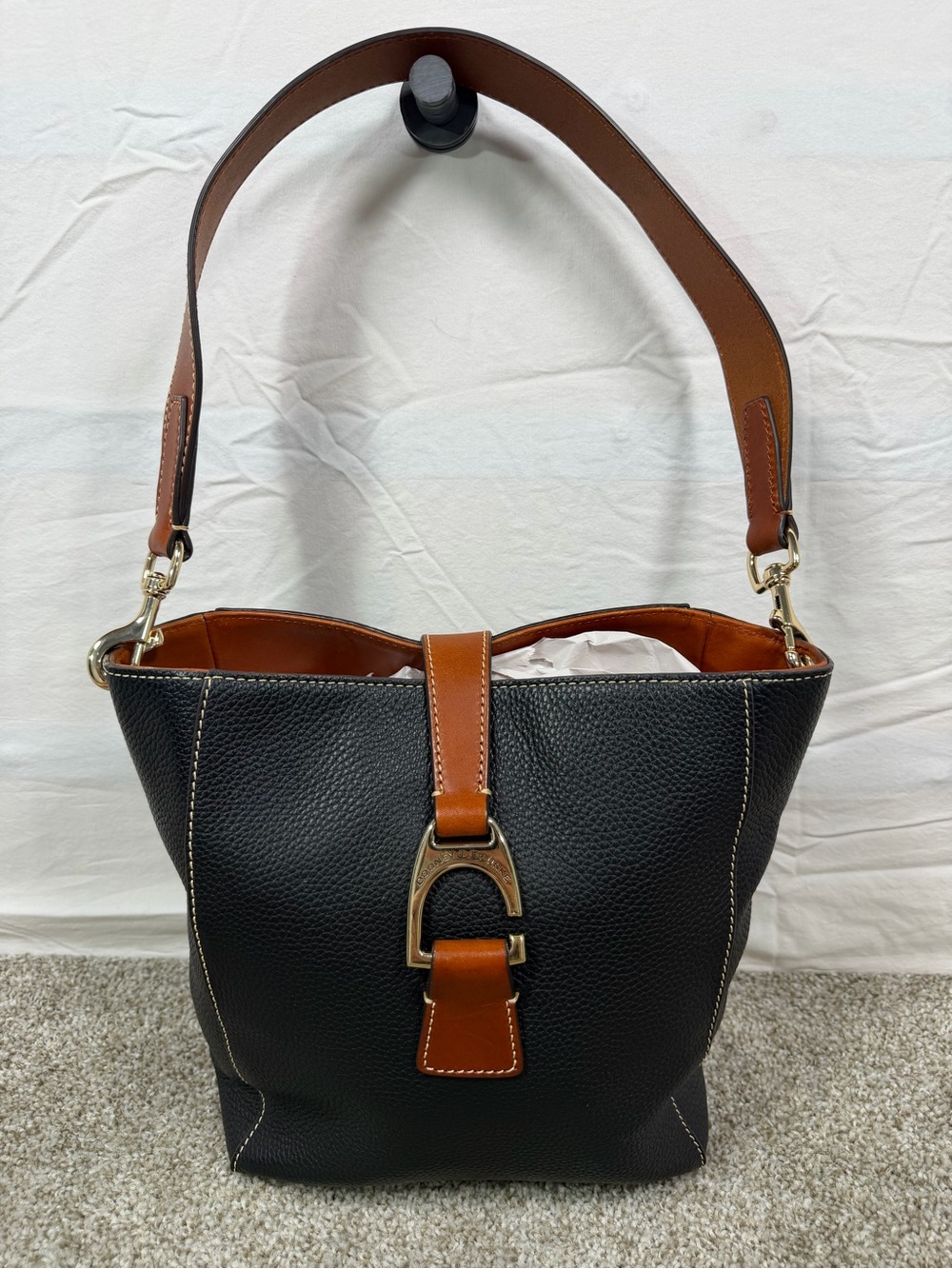Vintage Dooney & Bourke Black Brown Leather Bucket Bag Gold Buckle